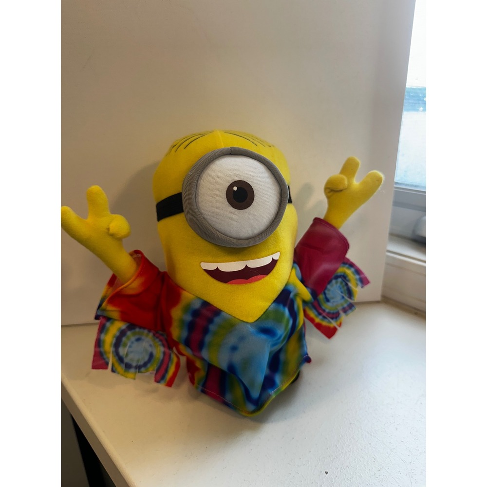 Minions Illumination Entertainment Tie Dye Hippie Peace Plush Toy 3013200 10"